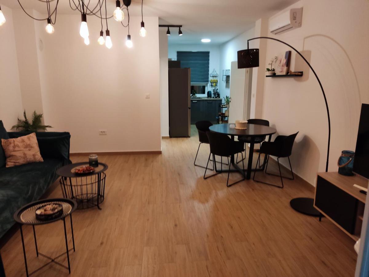 Fantazija Lägenhet Vodice Exteriör bild