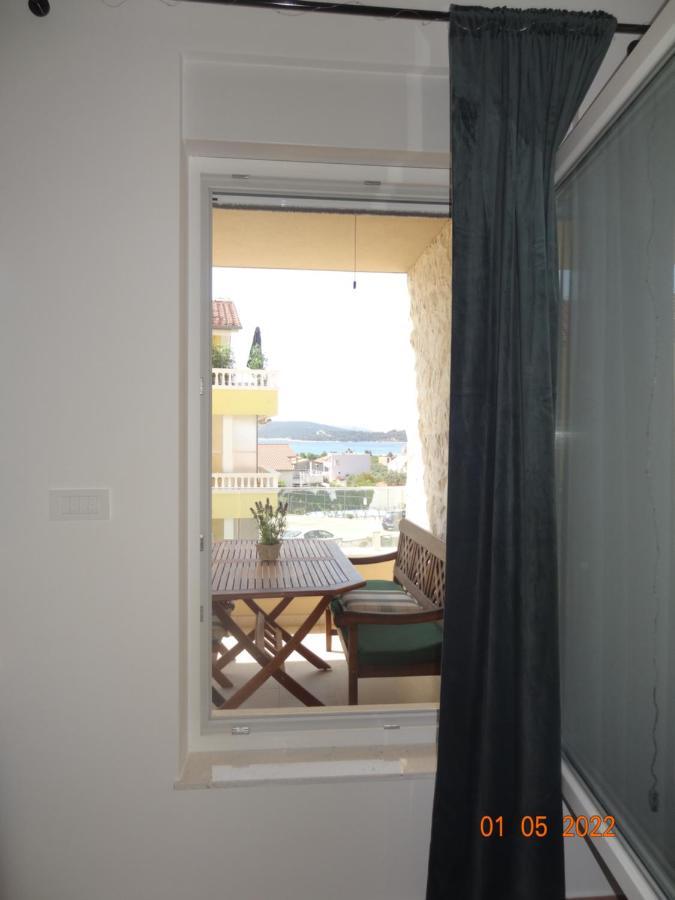 Fantazija Lägenhet Vodice Exteriör bild