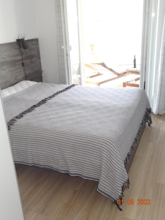 Fantazija Lägenhet Vodice Exteriör bild